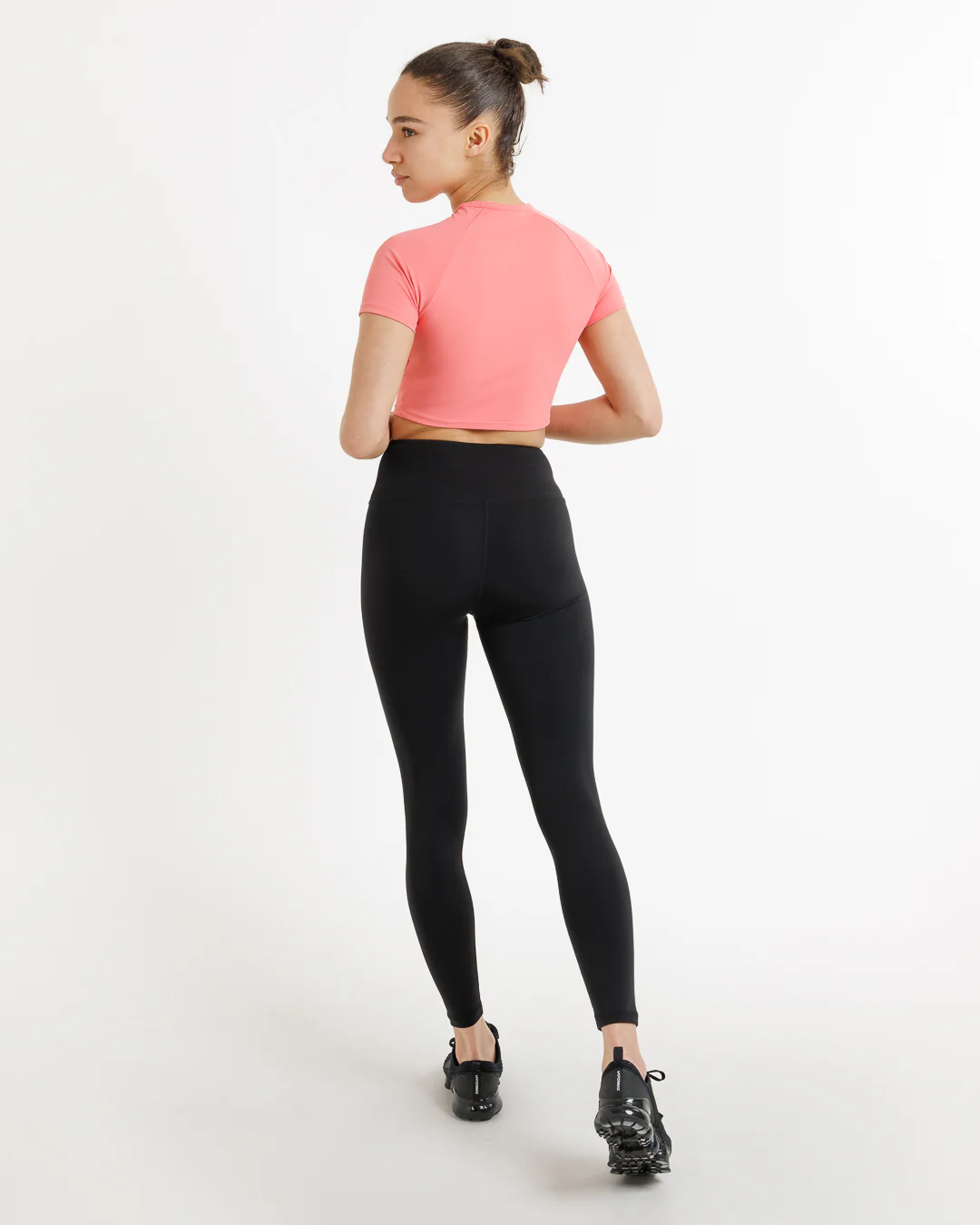 Training Short Sleeve Crop Top - Pink - Image 4