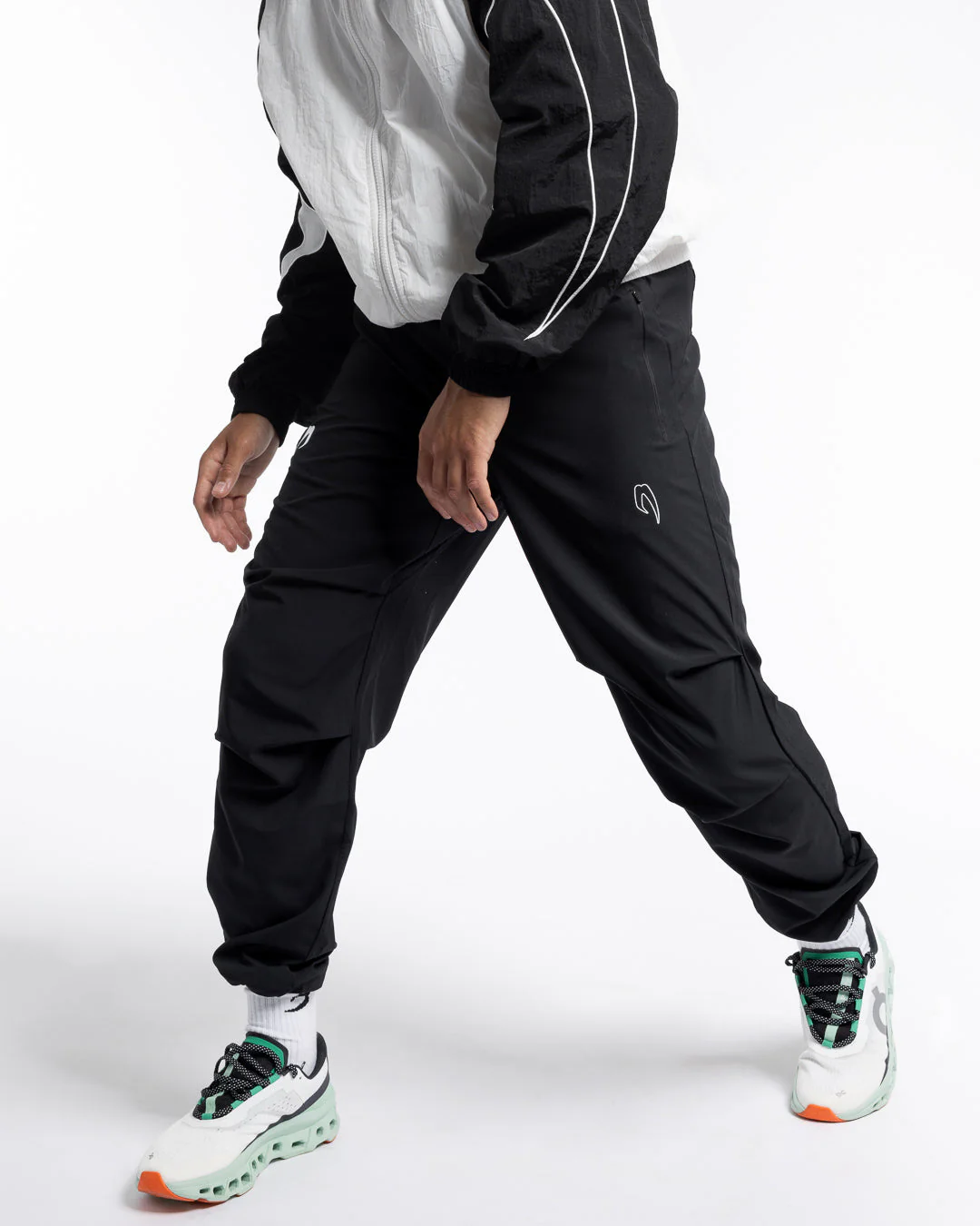 Tunero Training Joggers - Black - Image 4