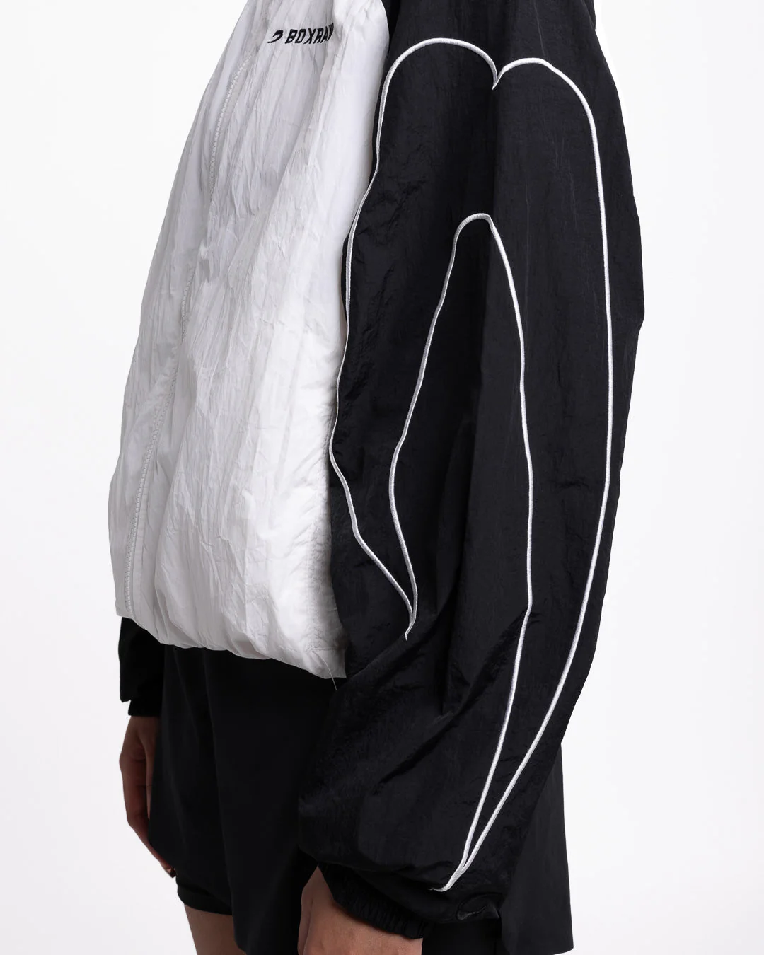 Tunero Track Jacket - White/Black - Image 9