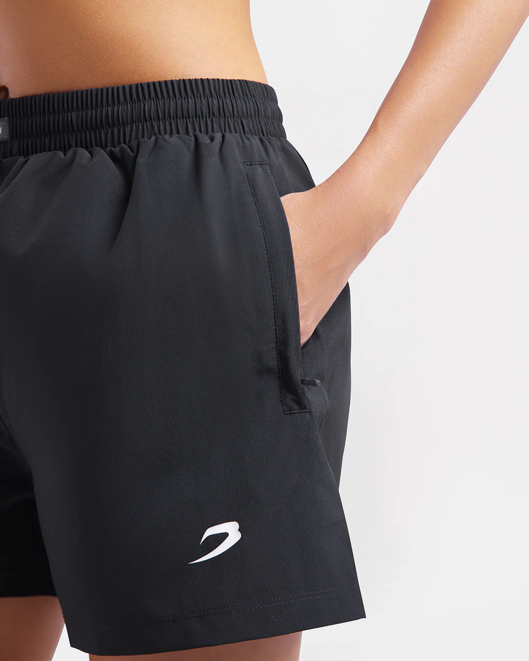 Valdes Shorts - Black - Image 8